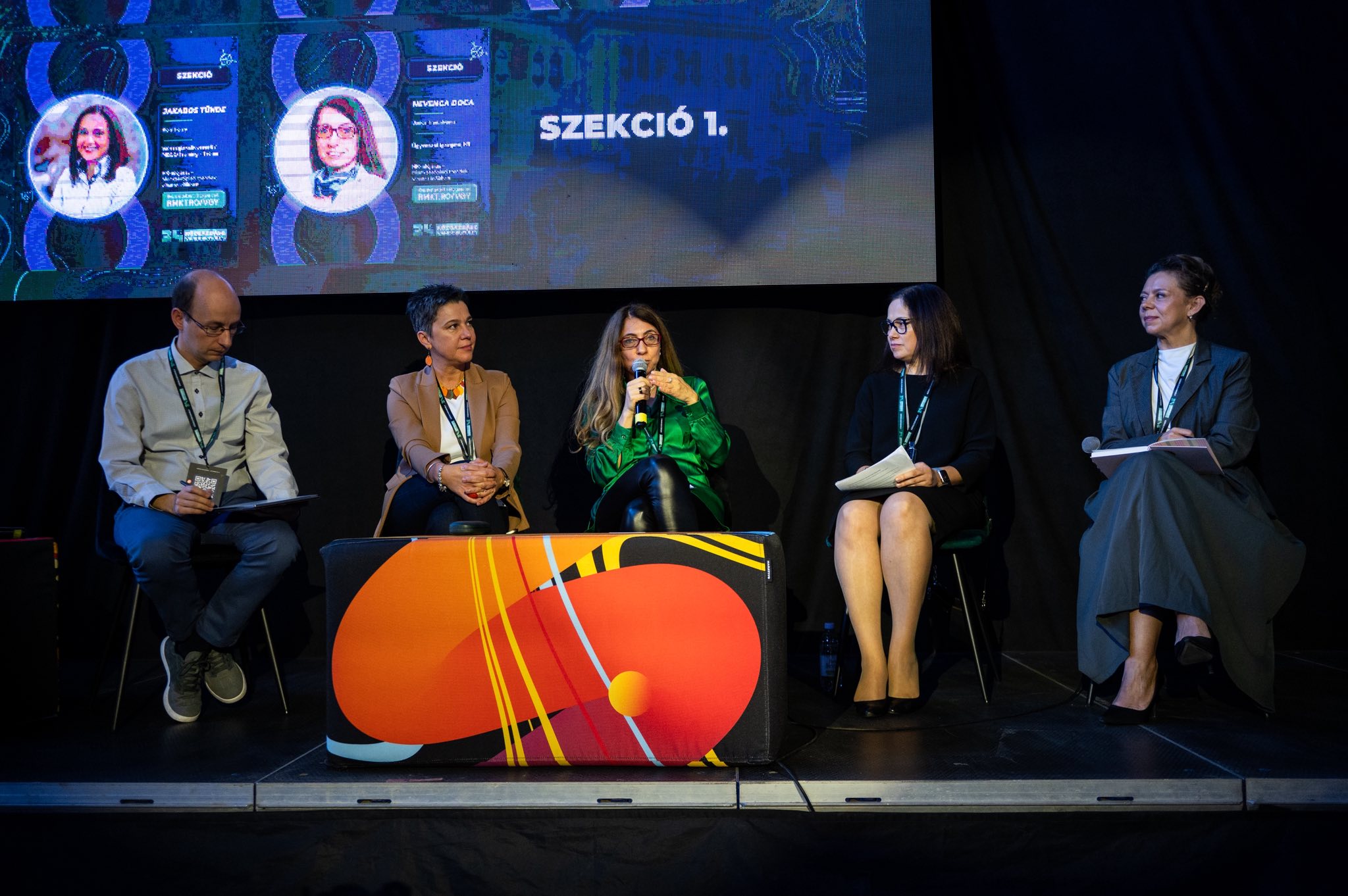 „HR-időjárás: munkaerőpiaci trendek viharos időkben” – a jövő kulcsa az emberi kompetencia és az alkalmazkodás